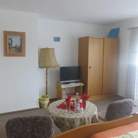 Berggasthof Oberkaelberstein Guest house *